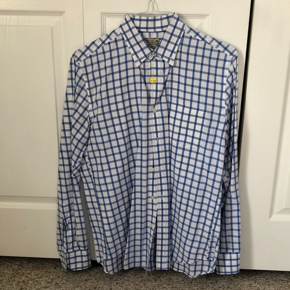 J. Crew Men’s Button down long sleeve shirt size M